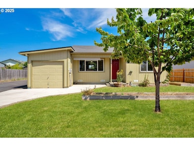 475 N 35th St, Springfield, OR 97477 - photo 2