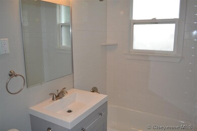3810 Laramie St, Cheyenne, WY 82001 - photo 2