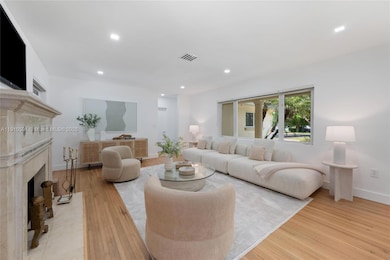 5211 Granada Blvd, Coral Gables, FL 33146 - photo 4