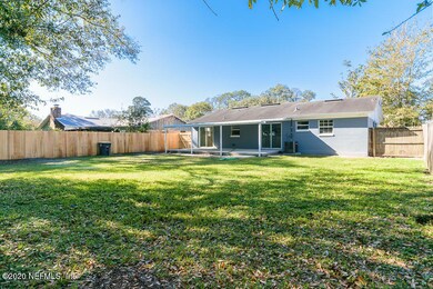 5415 Enchanted Dr, Jacksonville, FL 32244 - photo 5