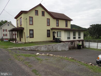 55 W Adamsdale Rd, Schuylkill Haven, PA 17972 - photo 3