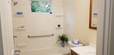 5309 S Driftwood Dr, Janesville, WI 53546 - photo 7