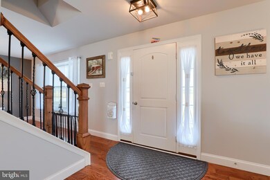 883 Central Manor Rd, Lancaster, PA 17603 - photo 3