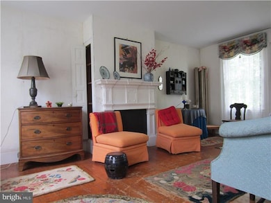 539 Pretty Brook Rd, Princeton, NJ 08540 - photo 4