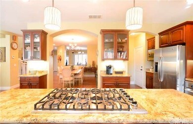 Open Concept Living at its Best! Sightlines from K