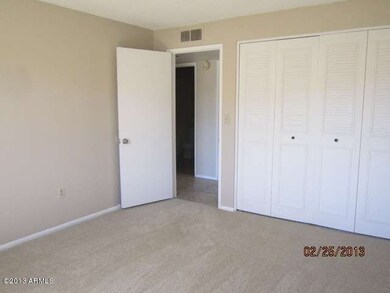 bed3 closet
