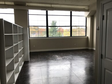 21 Illinois St unit 402, Worcester, MA 01610 - photo 7