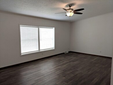 202 W Us Highway 20, La Porte, IN 46350 - photo 3