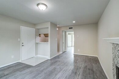 3300 Pebblebrook Dr unit 15, Seabrook, TX 77586 - photo 3