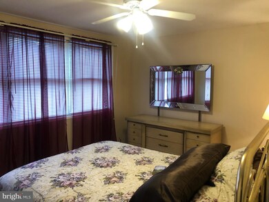 3414 Bero Rd, Halethorpe, MD 21227 - photo 7