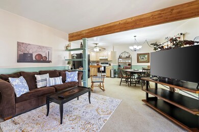 340 Mountain View Dr, Jim Thorpe, PA 18229 - photo 4