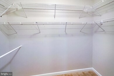 1377 Garden Wall Cir unit 609, Reston, VA 20194 - photo 6