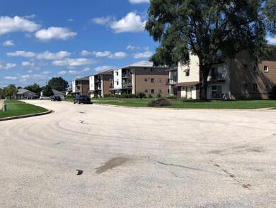 7315 W 85th Place unit 2B, Bridgeview, IL 60455 - photo 5