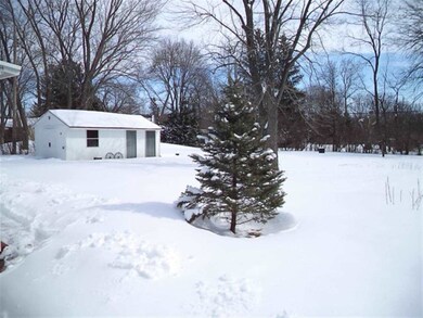 823 W Baxterwood Ln, Janesville, WI 53546 - photo 6