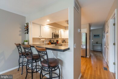 498 Berkshire Dr, Souderton, PA 18964 - photo 5