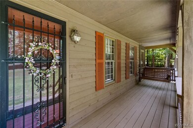 Front Porch & Side Screened Porch