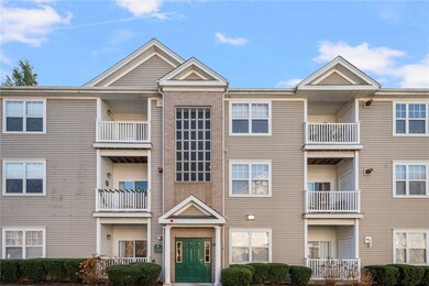 114 Mill St unit 204, Woonsocket, RI 02895 - photo 3