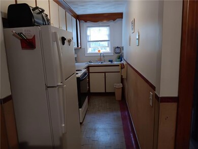 21 Joslin St, North Providence, RI 02911 - photo 6