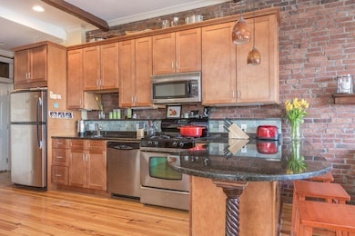 410 E 3rd St unit 1, Boston, MA 02127 - photo 2