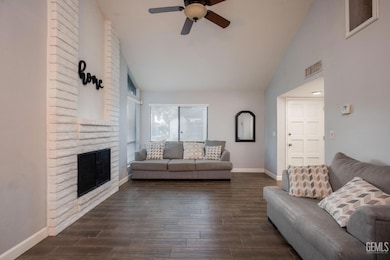 600 New Stine Rd unit 8, Bakersfield, CA 93309 - photo 6