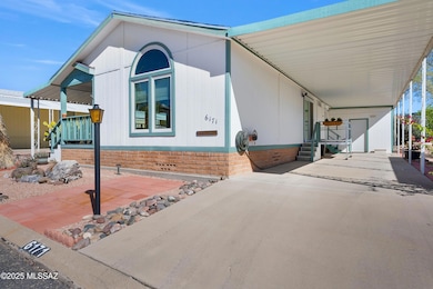 6171 S Foxhunt Dr, Tucson, AZ 85746 - photo 2