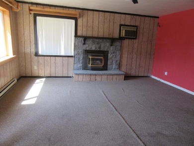 357 Division St, Klamath Falls, OR 97601 - photo 4