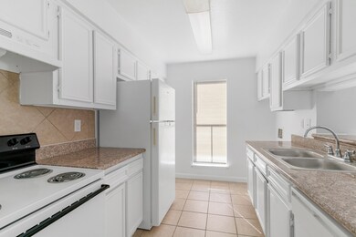 12707 Bellaire Blvd unit 1722, Houston, TX 77072 - photo 6