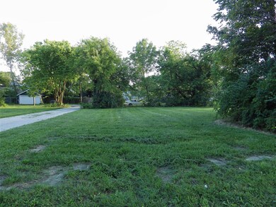 1357 Carrie Ave, Columbus, OH 43205 - photo 2