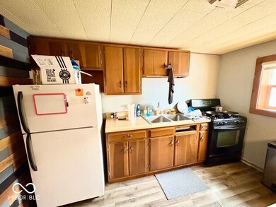 1313 L Ave, New Castle, IN 47362 - photo 6