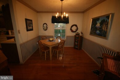 15025 Woodglen Ct, Dumfries, VA 22025 - photo 6