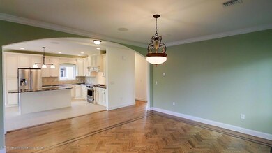 909 Jewett Ave, Staten Island, NY 10314 - photo 5