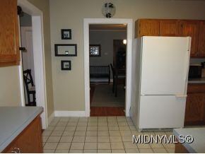 Back Hall to Kitchen