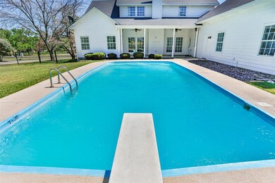 1207 Kiowa Dr E, Gainesville, TX 76240 - photo 3