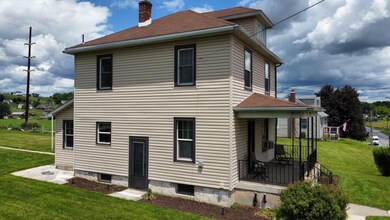 2427 Levans Rd, Coplay, PA 18037 - photo 3