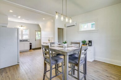 119 E 11th St, Auburn, IN 46706 - photo 4