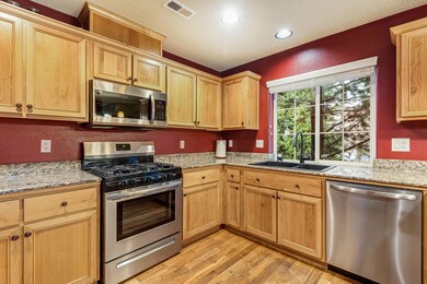 61476 Brosterhous Rd, Bend, OR 97702 - photo 7