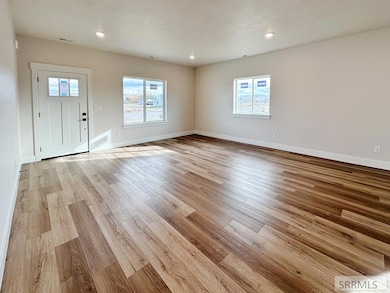 3890 Mountain Bluebird Way, Ammon, ID 83406 - photo 4