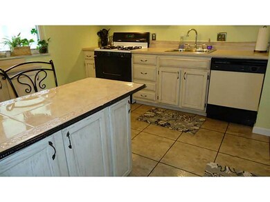 Kitchen. kitchen with center island