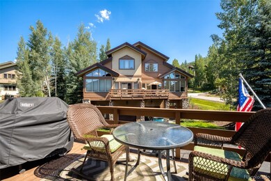 Main Deck off Dining