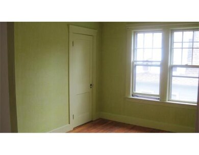 109 Longfellow Rd, Worcester, MA 01602 - photo 4