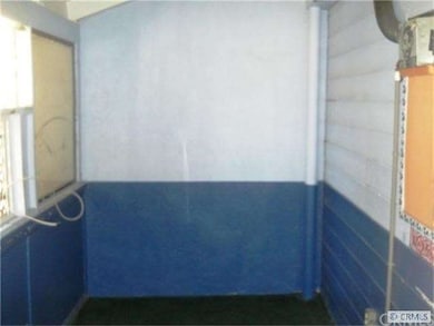 Enclosed Patio off Kitchen