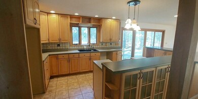 487 Chapin Rd, Hampden, MA 01036 - photo 3