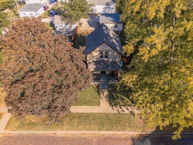 417 E Timber St, Pontiac, IL 61764 - photo 7