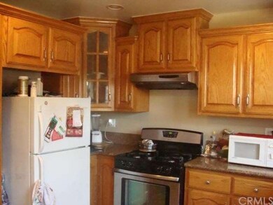 10731 Osgood Ave, Lynwood, CA 90262 - photo 6