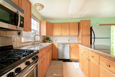 2926 Arnie Rd, Custer, WA 98240 - photo 6