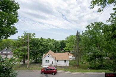 1005 N 7th St, Mankato, MN 56001 - photo 6