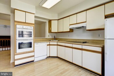 10 Faraday Dr, Lutherville Timonium, MD 21093 - photo 7