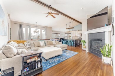 8101 W Havenhurst Cir, Wichita, KS 67205 - photo 2