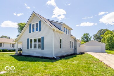 702 W 2nd St, Sheridan, IN 46069 - photo 2