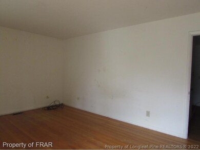 749 Montclair Rd, Fayetteville, NC 28314 - photo 2